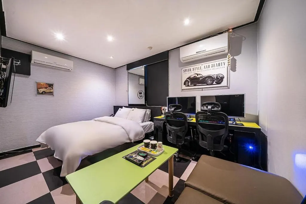 Bus Hotel Incheon Motel