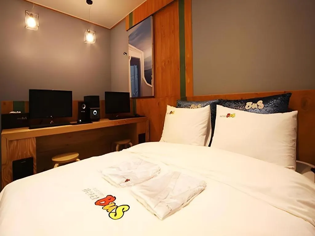 Bus Hotel Incheon South Korea