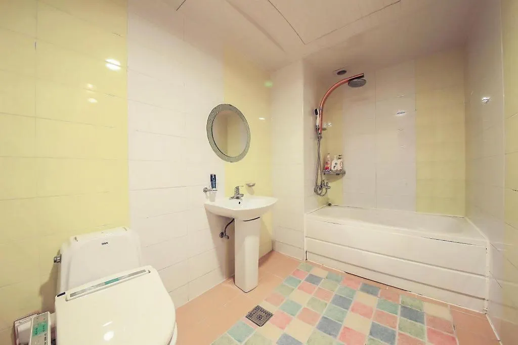 Bus Hotel Incheon South Korea
