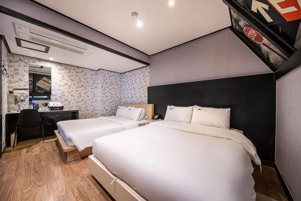 Bus Hotel Incheon South Korea