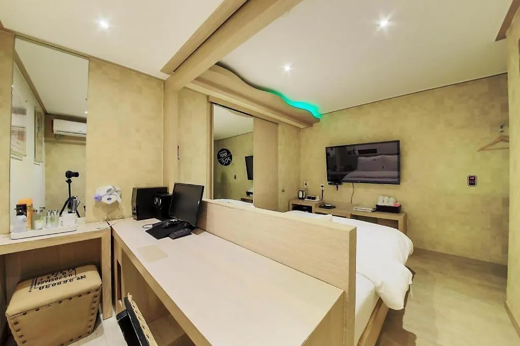 Motel Bus Hotel Incheon