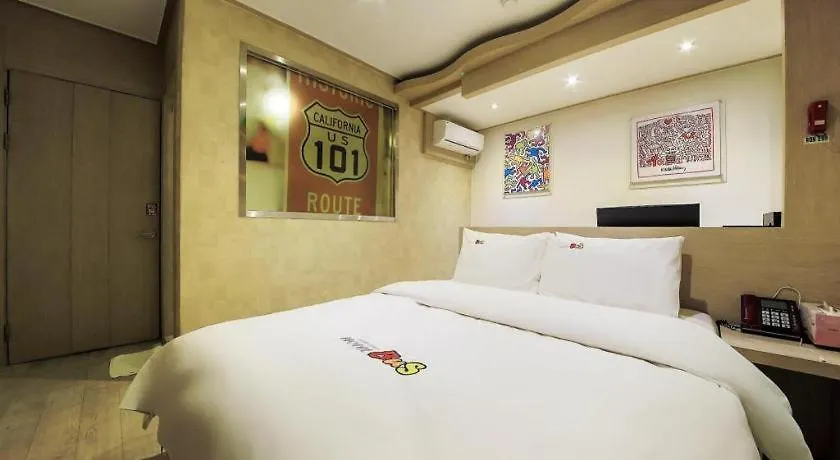 Bus Hotel Incheon Motel