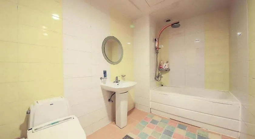 ** מוטל אינצ'ון Bus Hotel קוריאה הדרומית